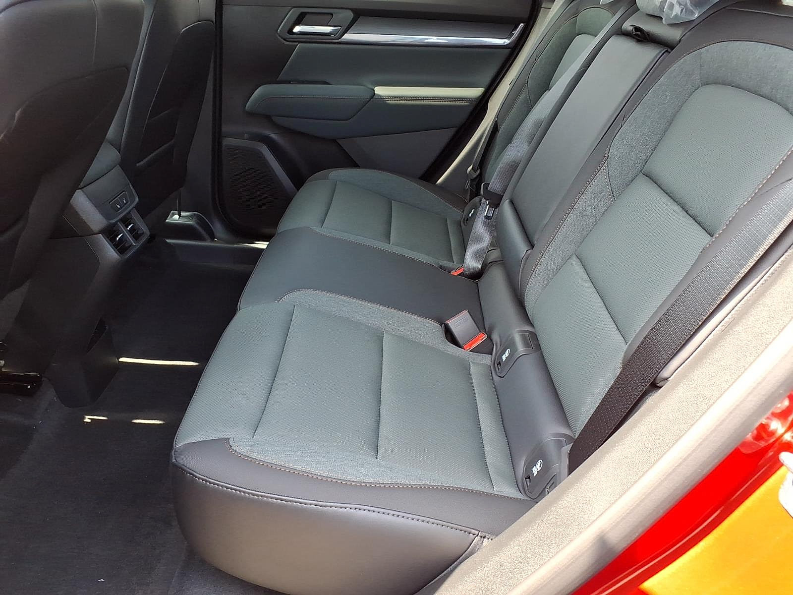 New 2026 GMC Terrain AT4 w/ Convenience Package III AWD/4WD image 7