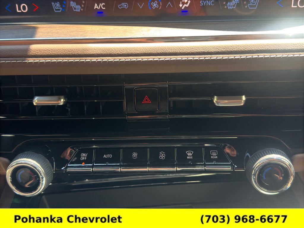 New 2026 Chevrolet Suburban High Country AWD/4WD image 16