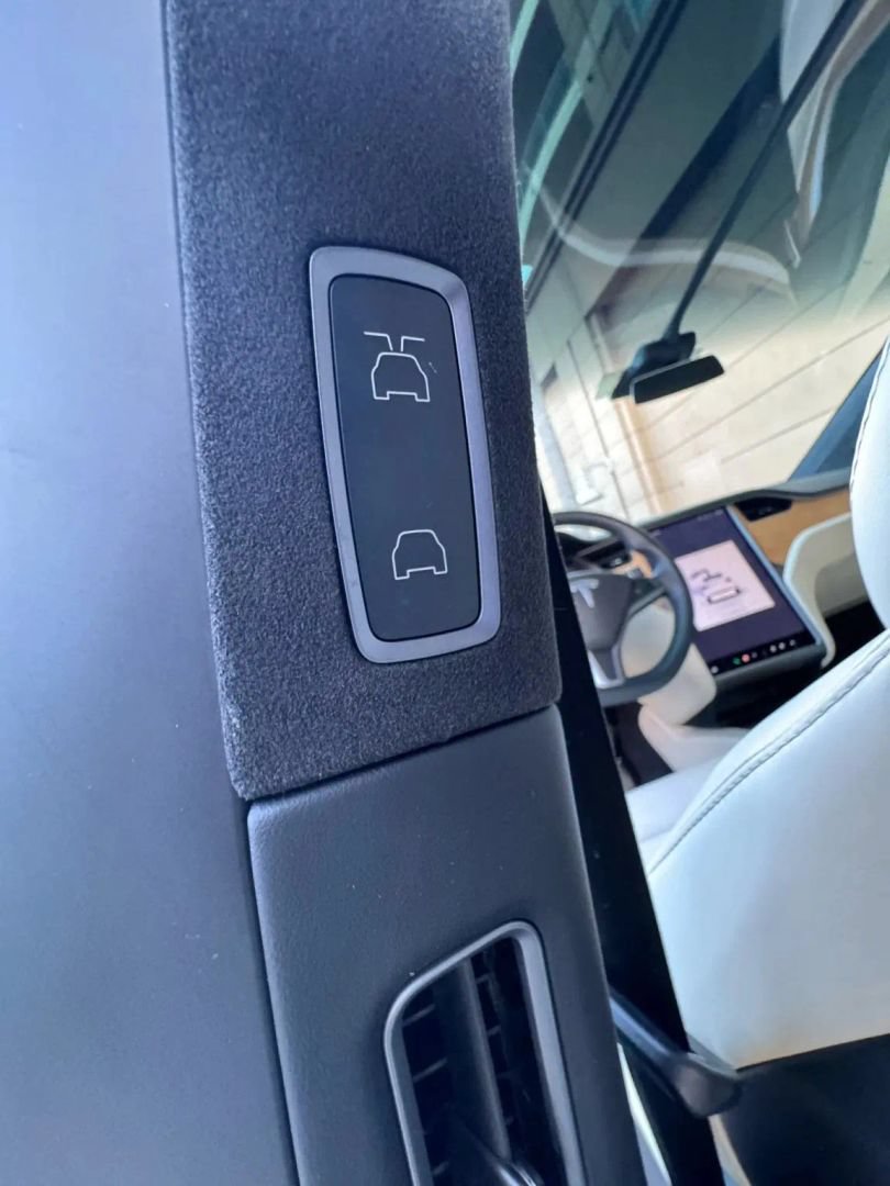 Used 2019 Tesla Model X Long Range AWD/4WD image 41