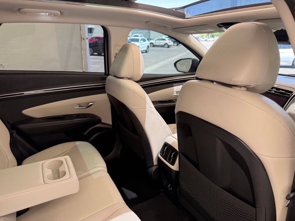 Used 2022 Hyundai Tucson Limited FWD image 15