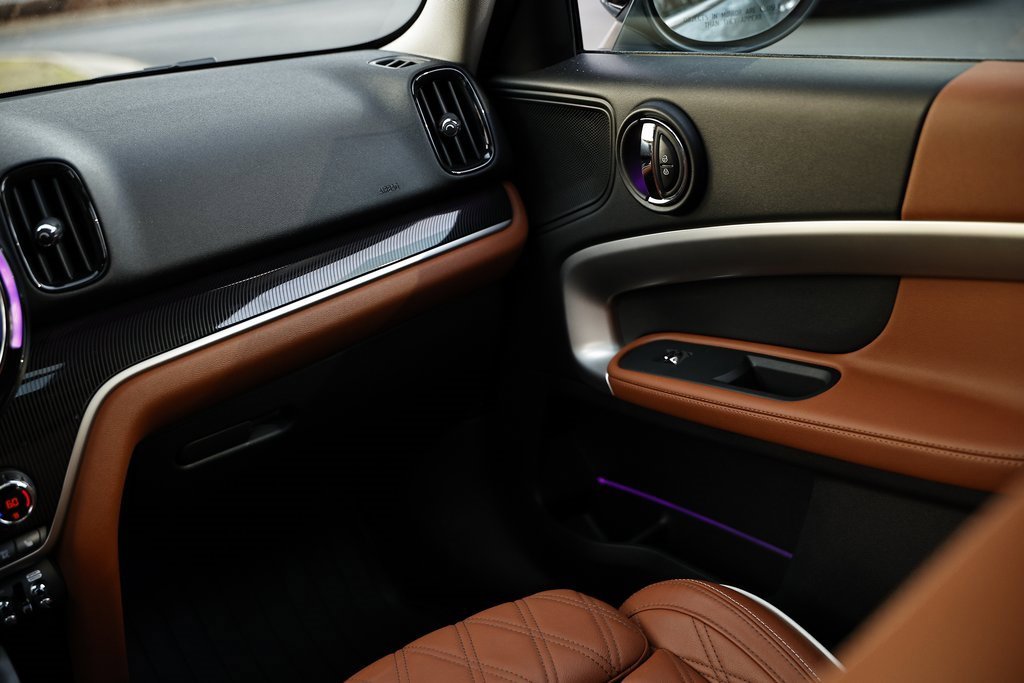 Used 2023 MINI Cooper Countryman SE w/ Signature Upholstery Package image 28