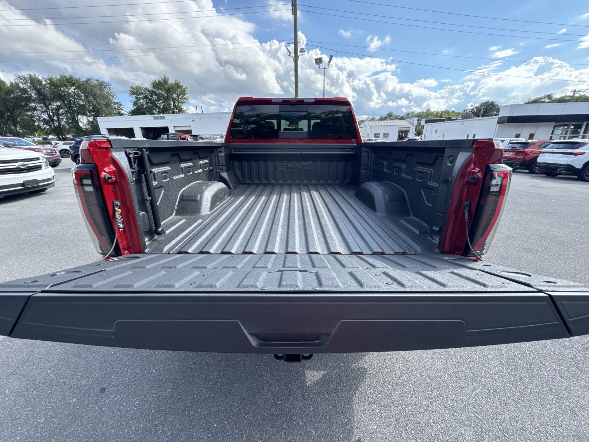 New 2026 GMC Sierra 2500 AT4 w/ AT4 Premium Plus Package AWD/4WD image 21