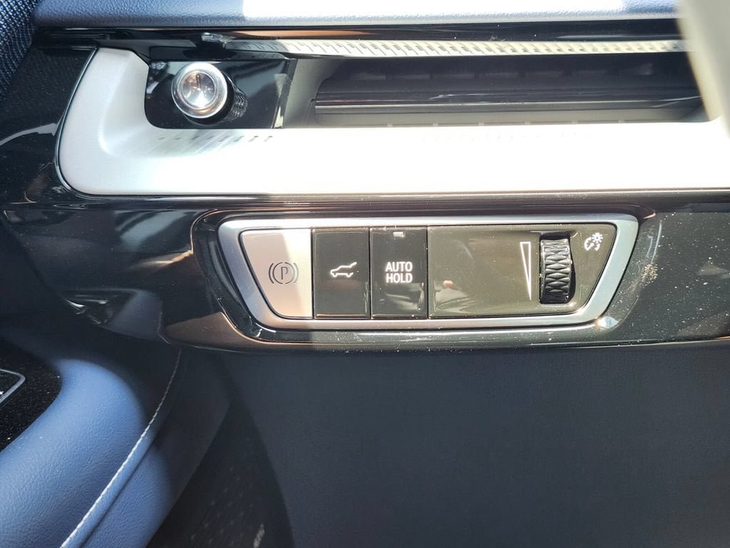 New 2026 Cadillac Optiq Sport 2 AWD/4WD image 21