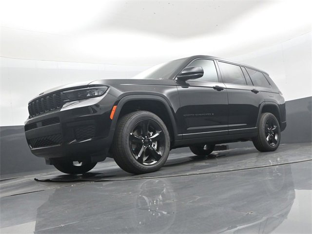 New 2025 Jeep Grand Cherokee L Altitude image 34