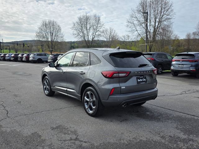 Used 2023 Ford Escape ST-Line Select w/ Tech Pack #1 AWD/4WD image 6