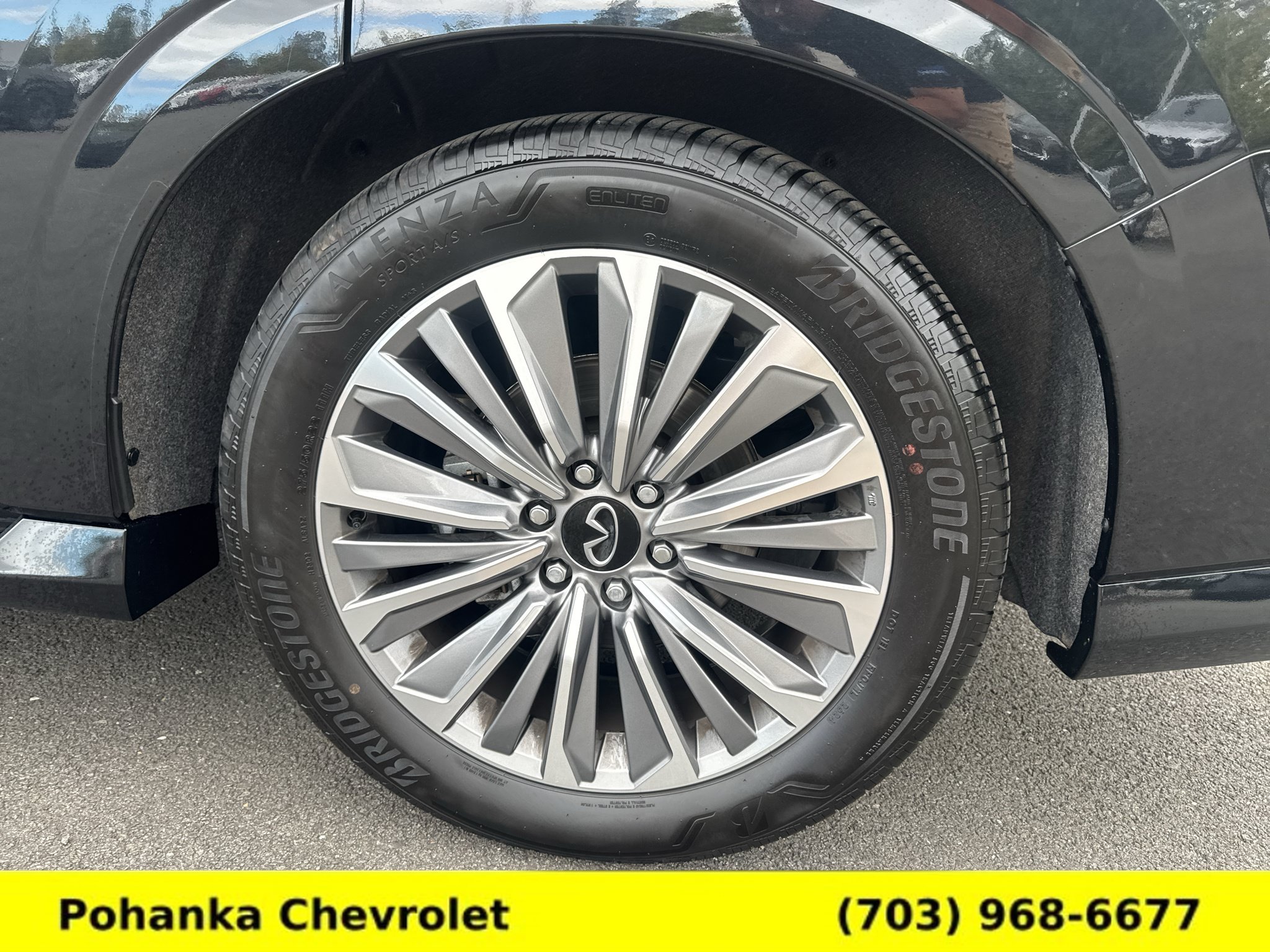 Used 2025 INFINITI QX80 Sensory AWD/4WD image 36
