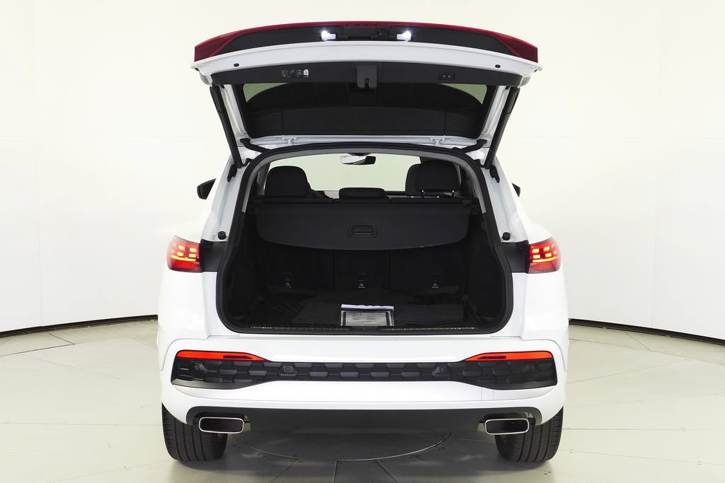Used 2025 Audi Q5 Premium Plus w/ Premium Plus AWD/4WD image 10