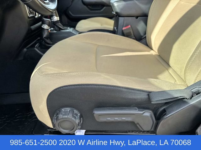 Used 2020 Jeep Wrangler Unlimited Sport image 41