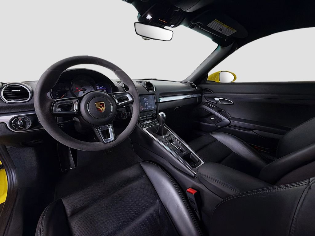 Used 2021 Porsche 718 Boxster S image 9