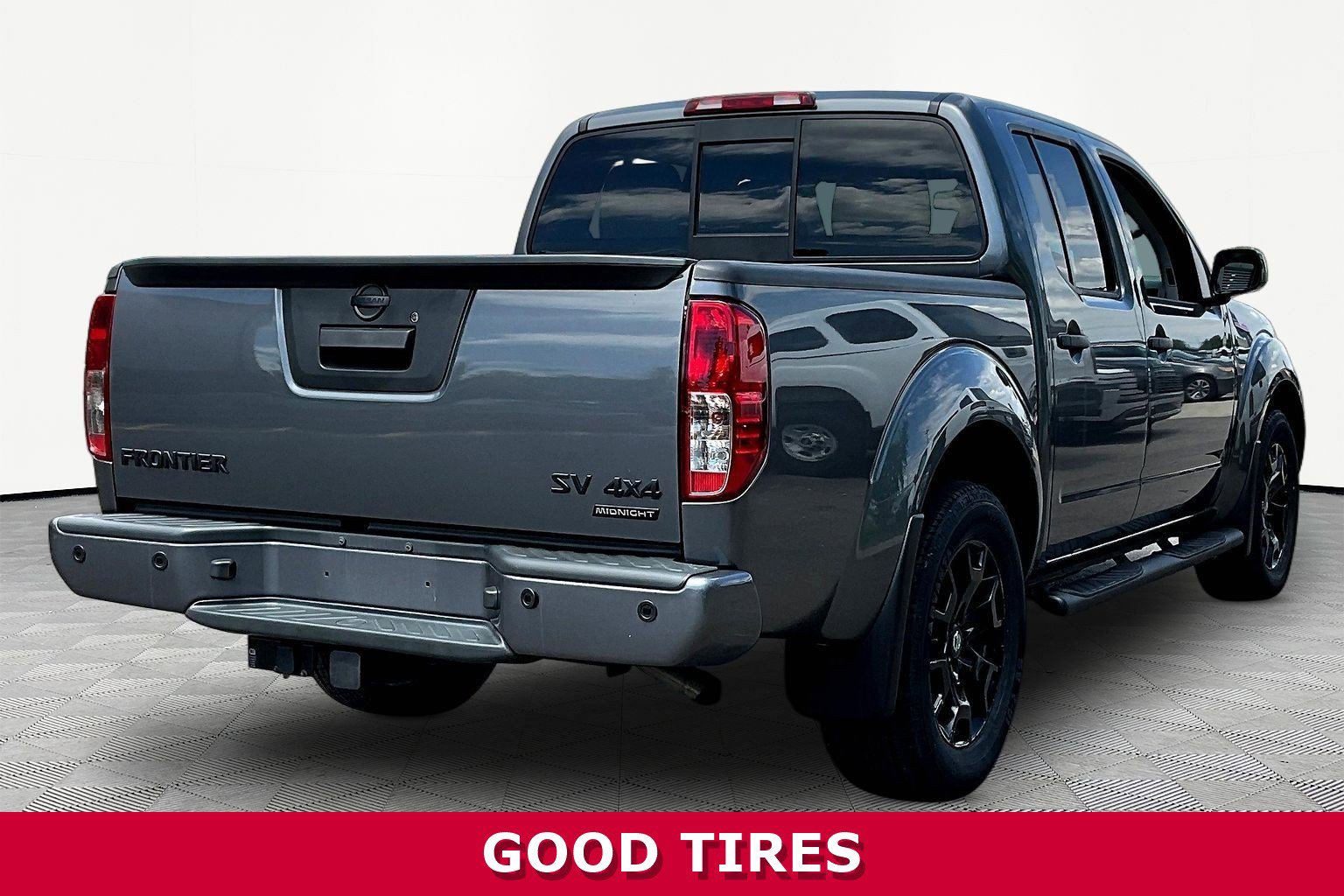 Used 2021 Nissan Frontier SV w/ Midnight Edition Floor Mats AWD/4WD image 6