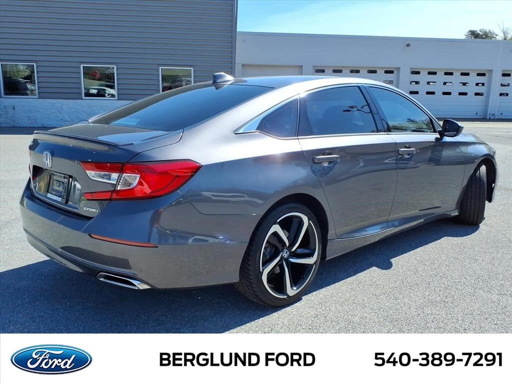 Used 2019 Honda Accord Sport image 5