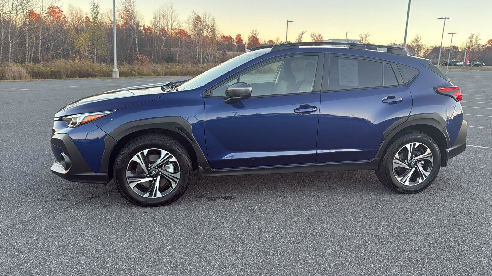 Used 2024 Subaru Crosstrek 2.0i Premium image 12