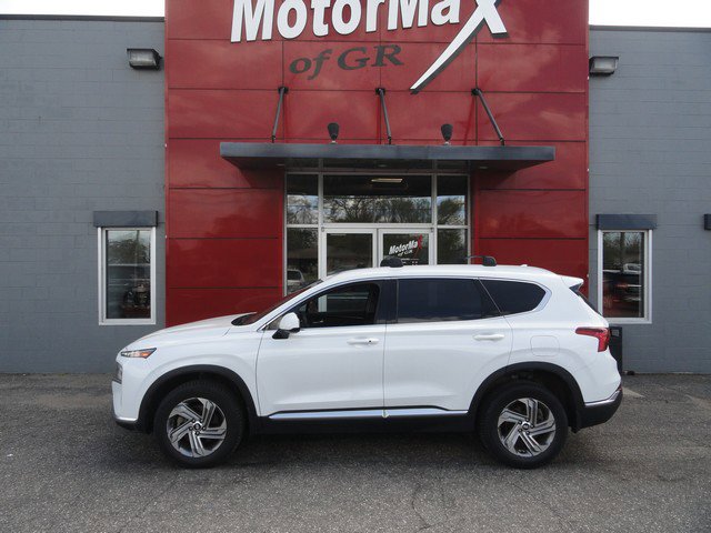 Used 2022 Hyundai Santa Fe SEL AWD/4WD image 2