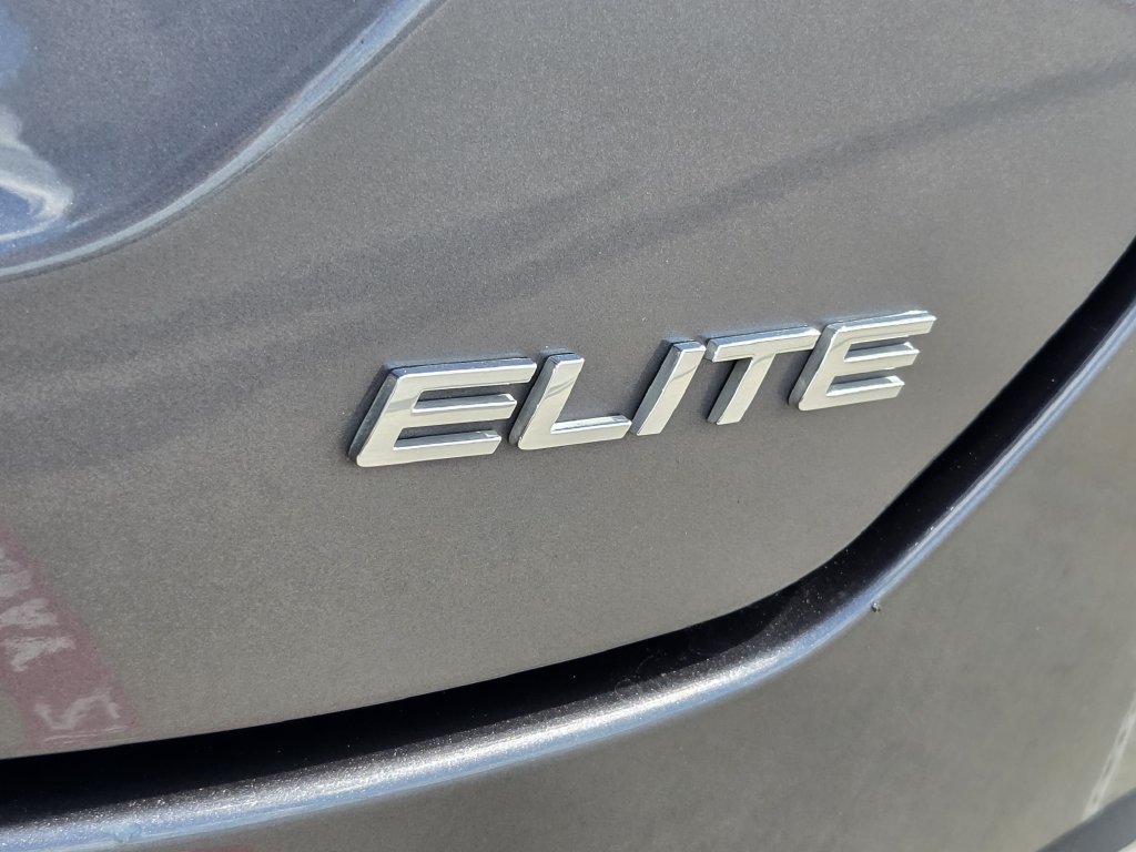 Certified 2024 Honda Pilot Elite image 11