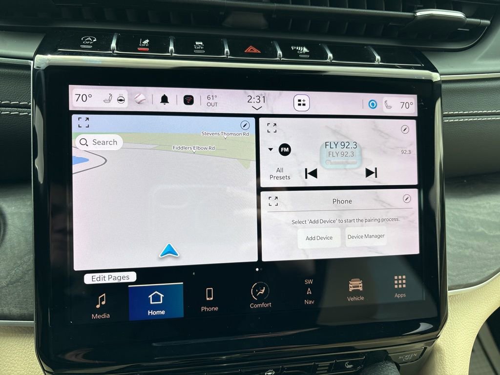 Used 2023 Jeep Grand Cherokee Limited image 14