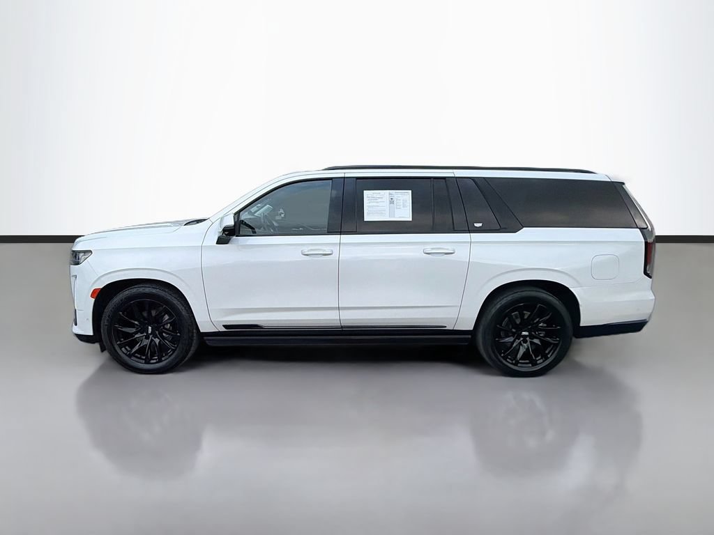 Used 2023 Cadillac Escalade ESV Sport Platinum w/ LPO, ONYX Package AWD/4WD image 8