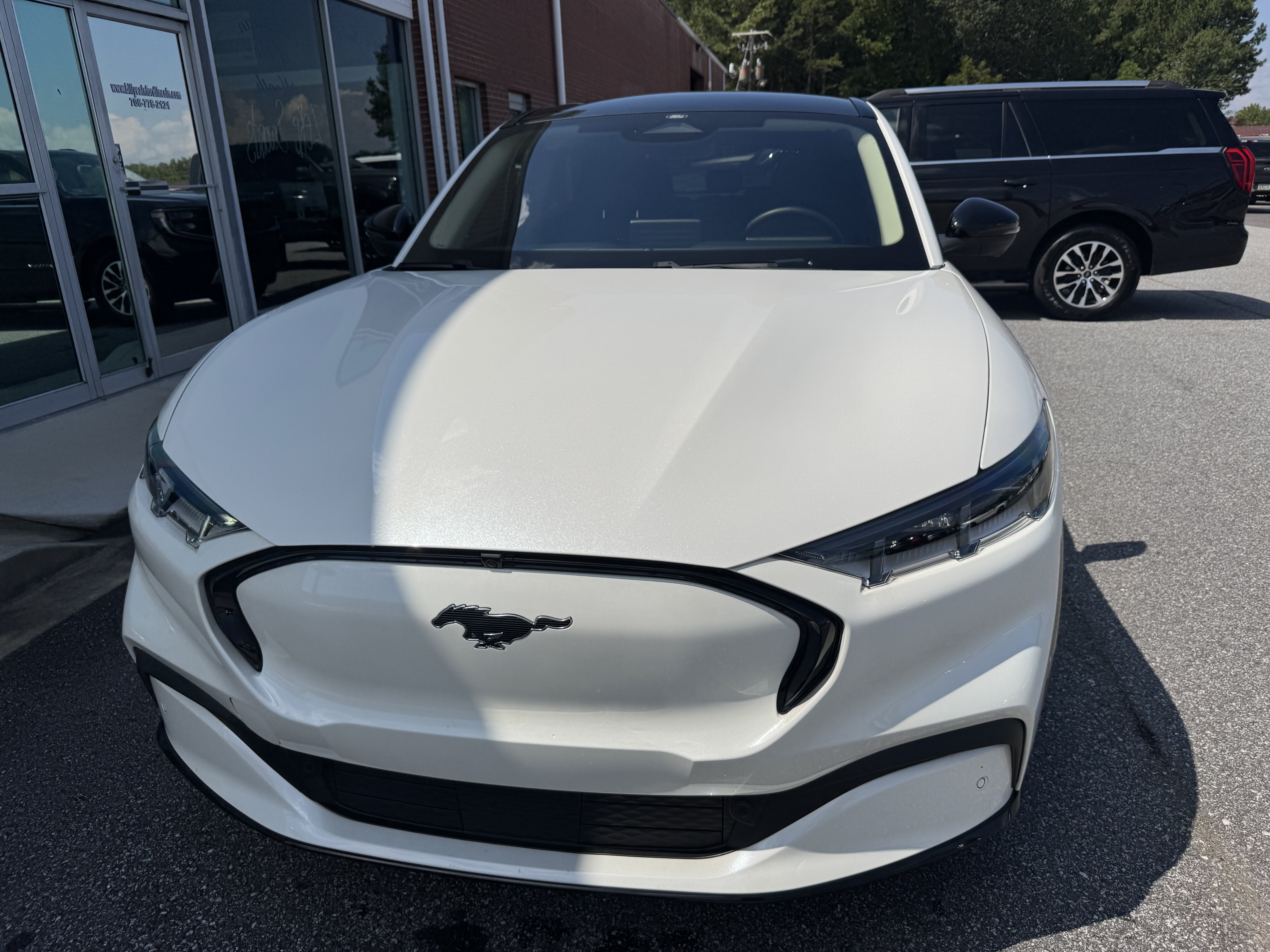 Used 2023 Ford Mustang Mach-E Premium AWD/4WD image 4