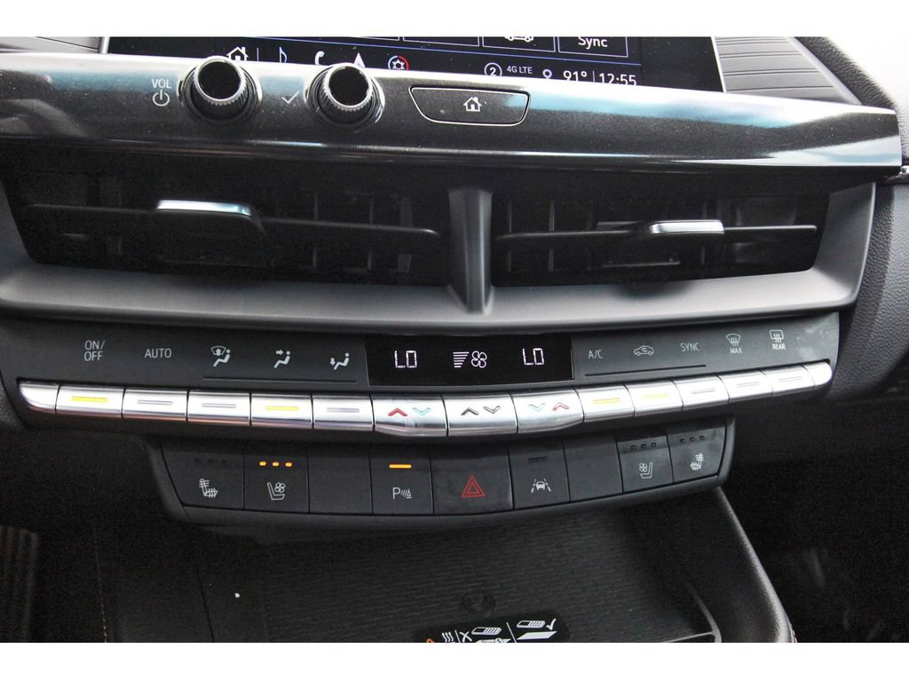 Used 2023 Cadillac CT4 Sport RWD image 23