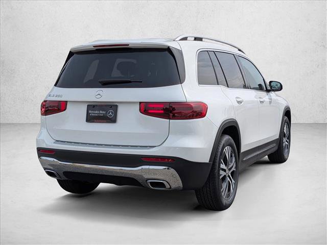 New 2026 Mercedes-Benz GLB 250 image 2