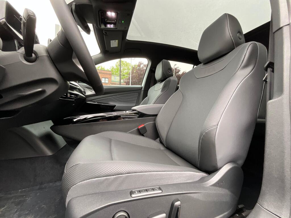 New 2026 Volkswagen ID.4 Pro S AWD/4WD image 11