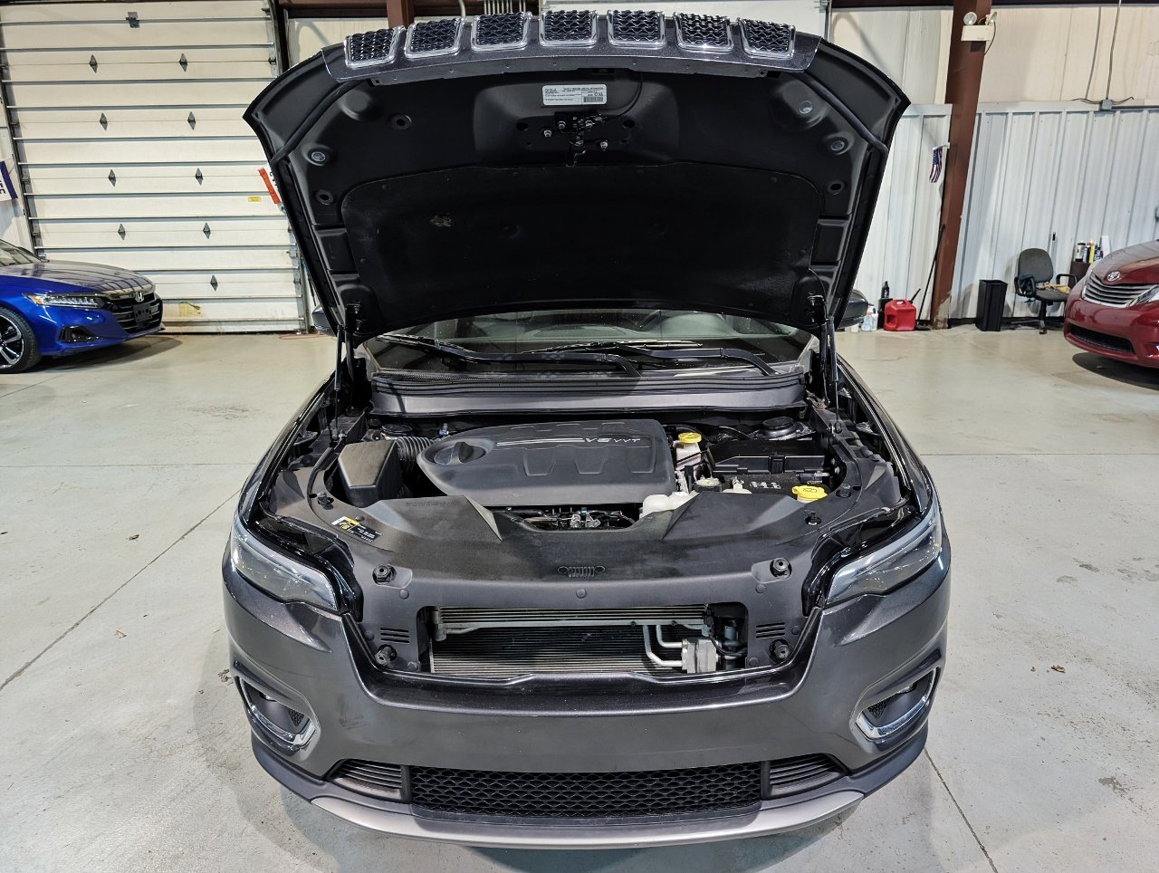 Used 2019 Jeep Cherokee Limited w/ Trailer Tow Group image 52