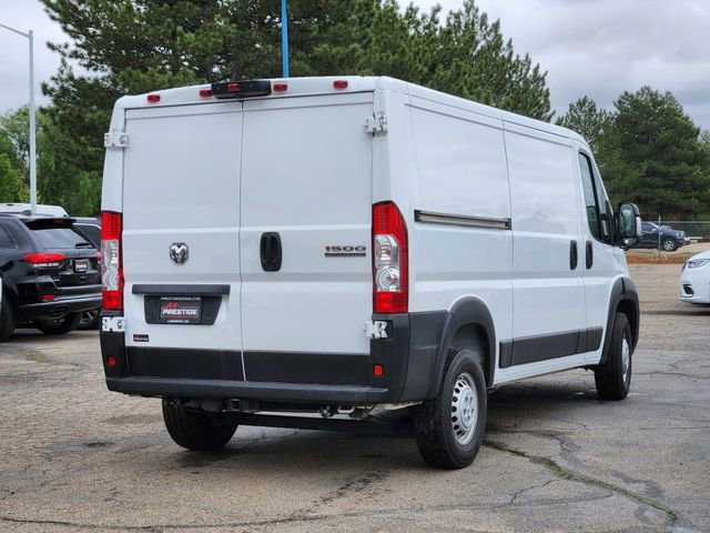 Used 2024 RAM ProMaster 1500 w/ Convenience Group FWD image 3