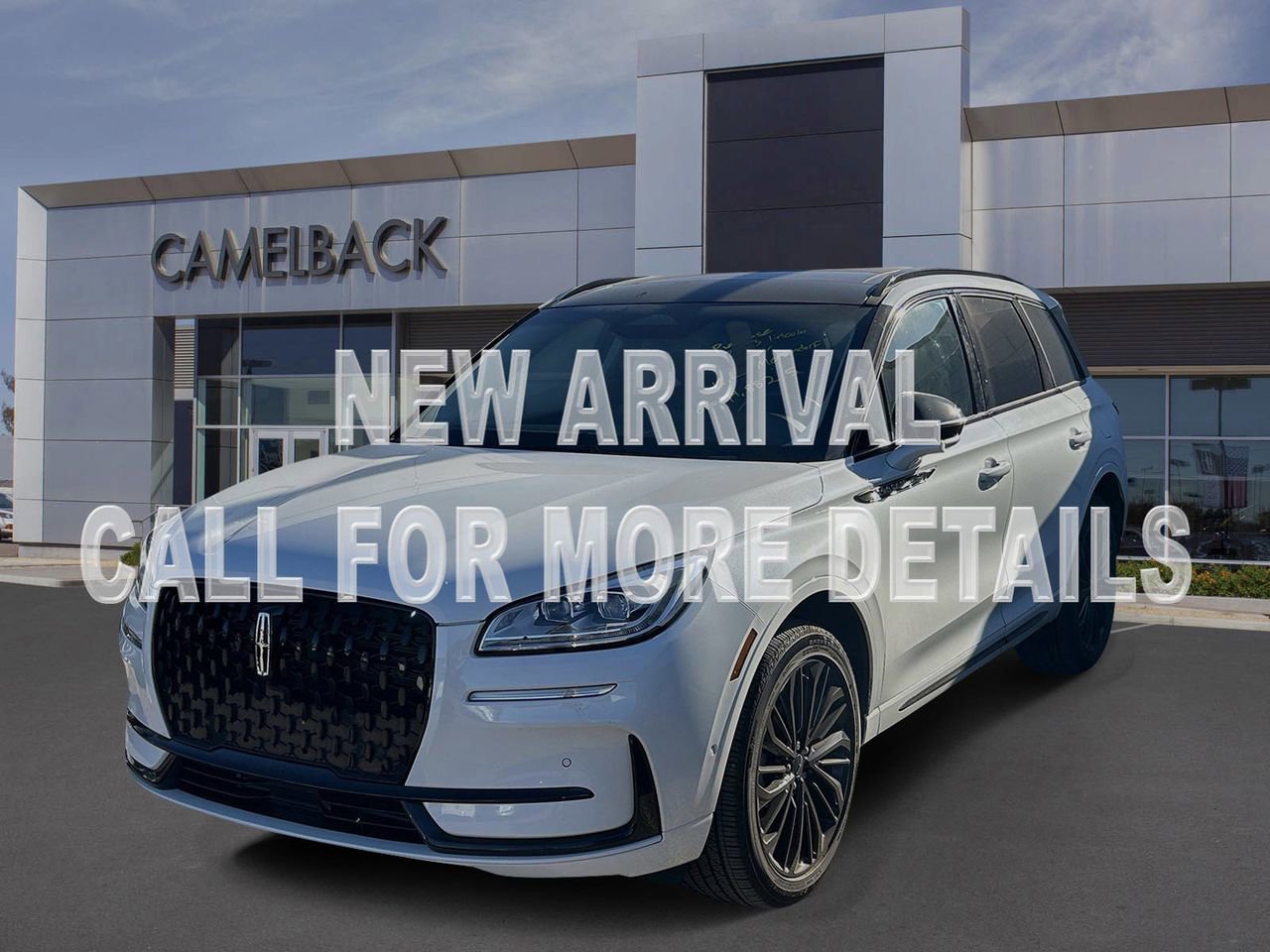 Used 2023 Lincoln Corsair Reserve w/ Equipment Group 202A image 1