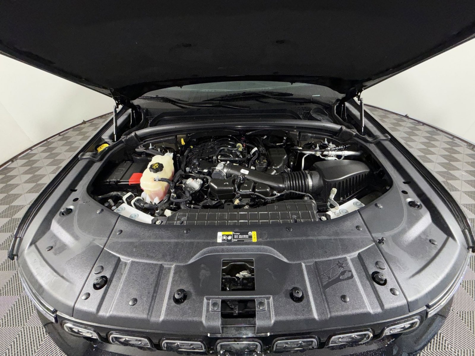 Used 2023 Jeep Grand Cherokee L Limited w/ Luxury Tech Group II image 25