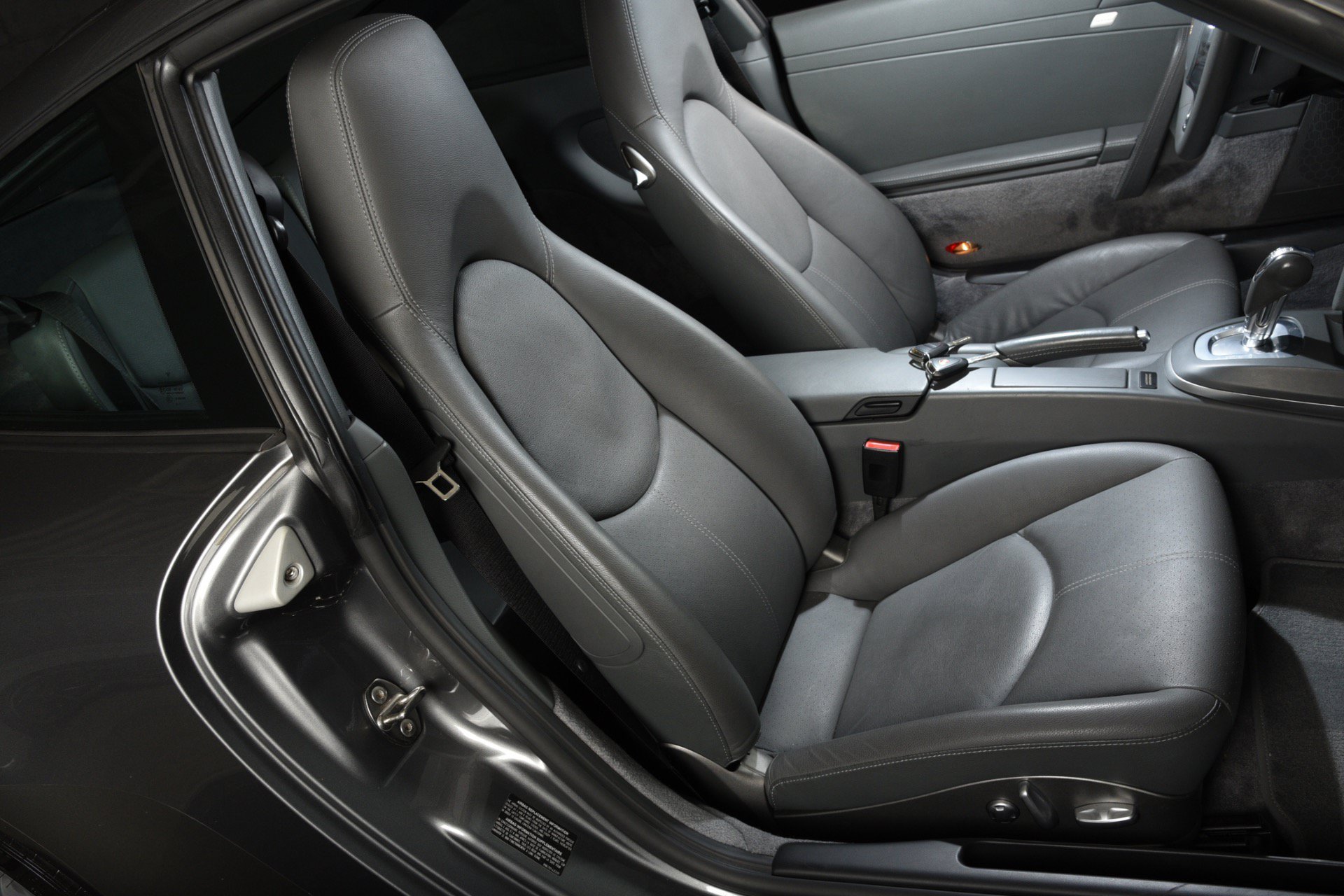 Used 2010 Porsche 911 Carrera S RWD image 6