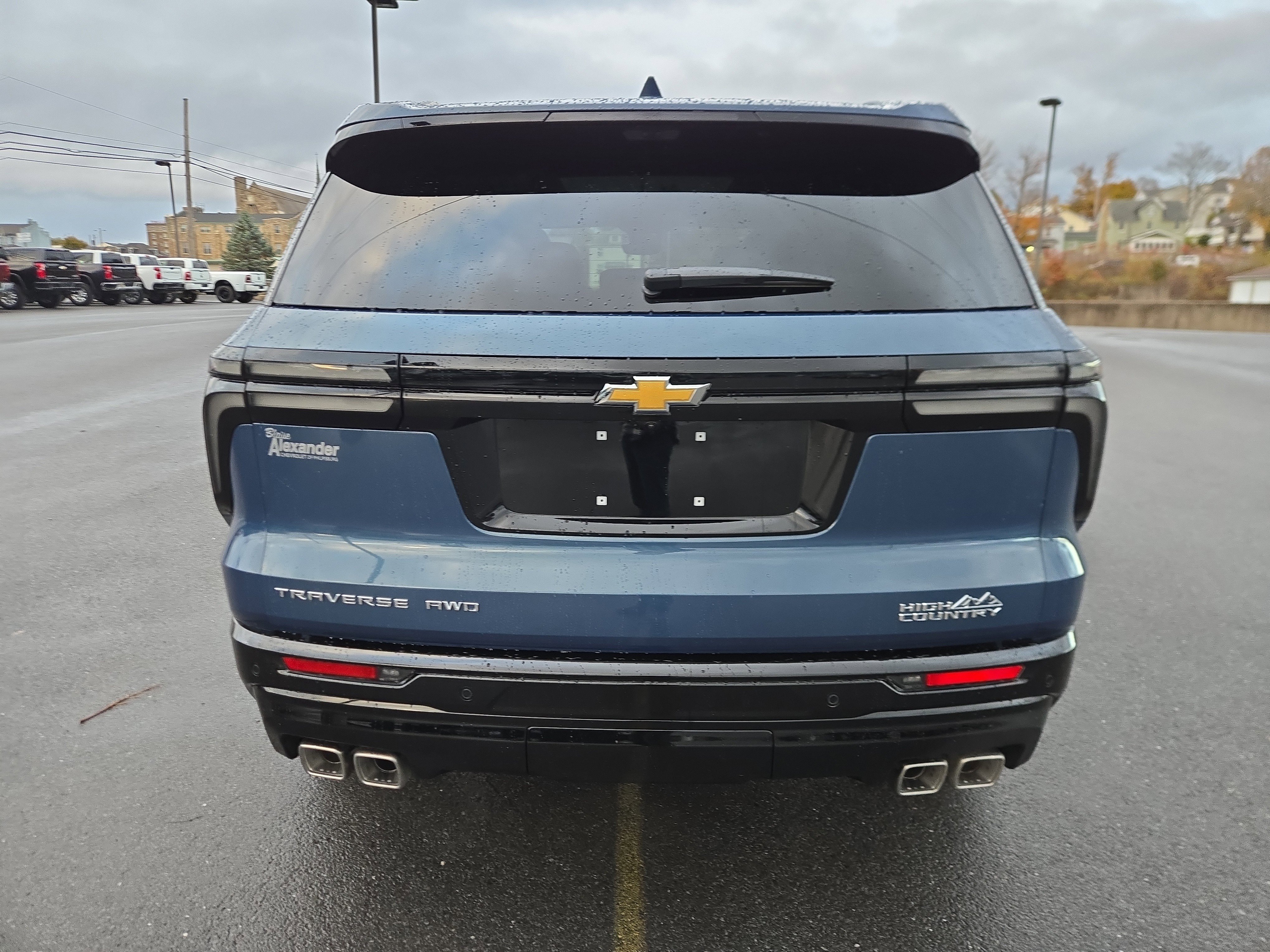 New 2026 Chevrolet Traverse High Country w/ LPO, Floor Liner Package video 4