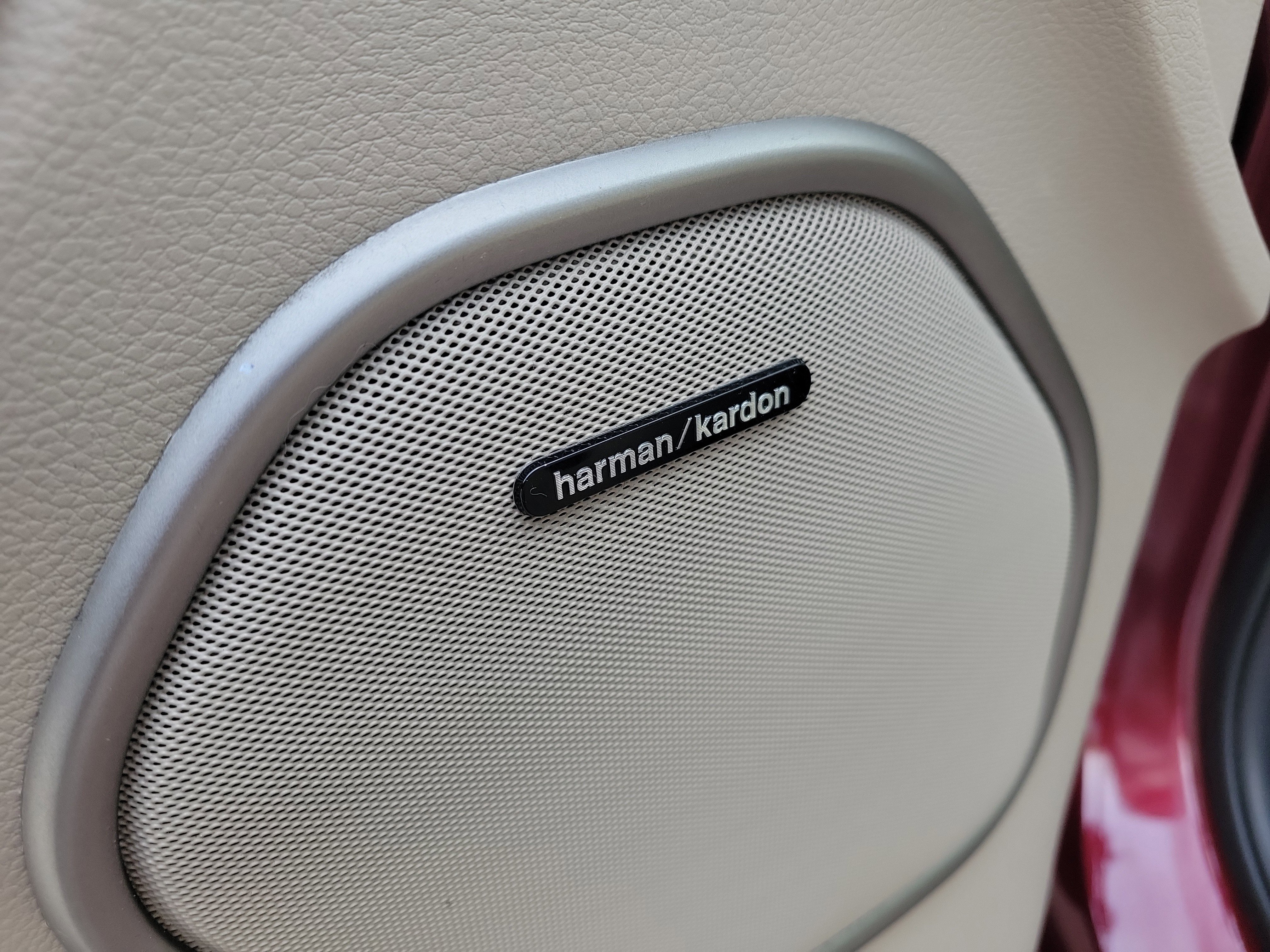 Used 2017 Jeep Grand Cherokee Overland image 23