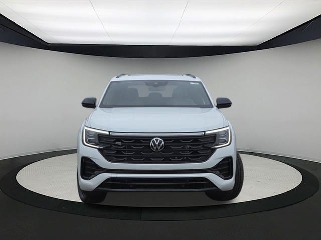 New 2026 Volkswagen Atlas Cross Sport SEL R-Line AWD/4WD image 2
