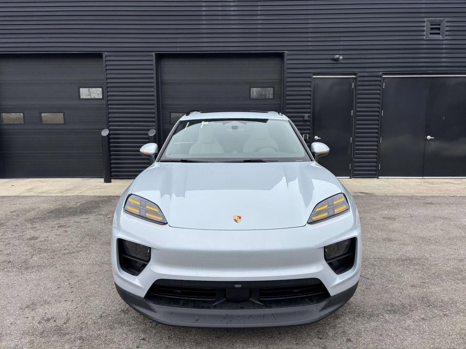 New 2026 Porsche Macan Electric RWD image 13