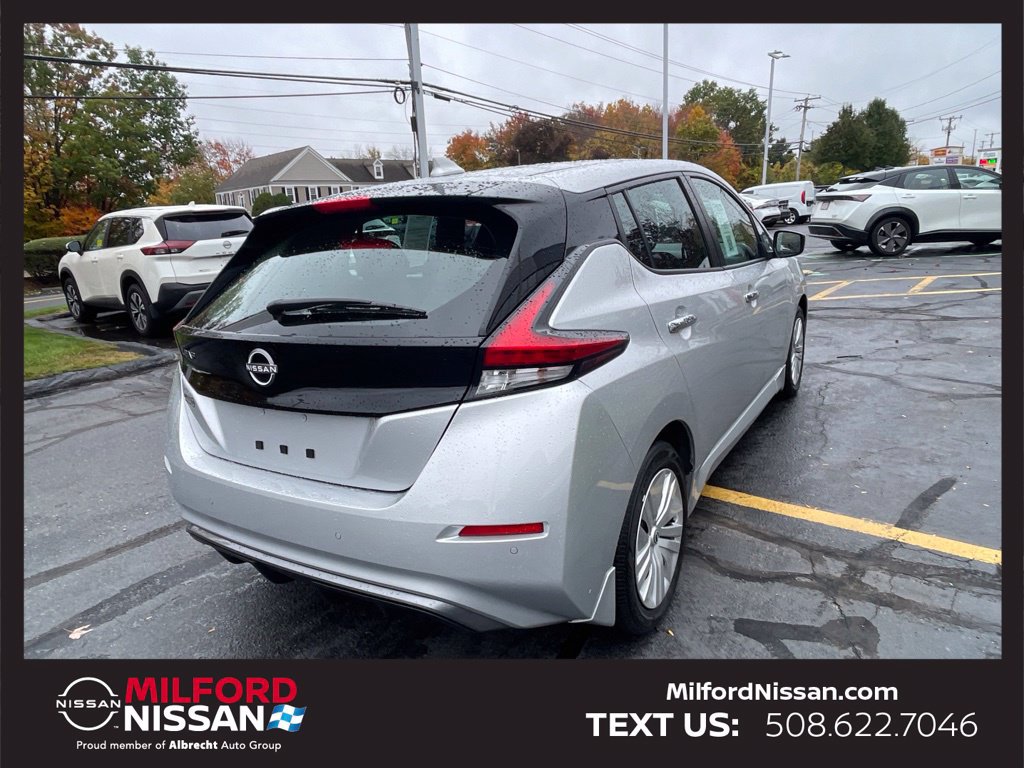 Certified 2023 Nissan Leaf S FWD image 5