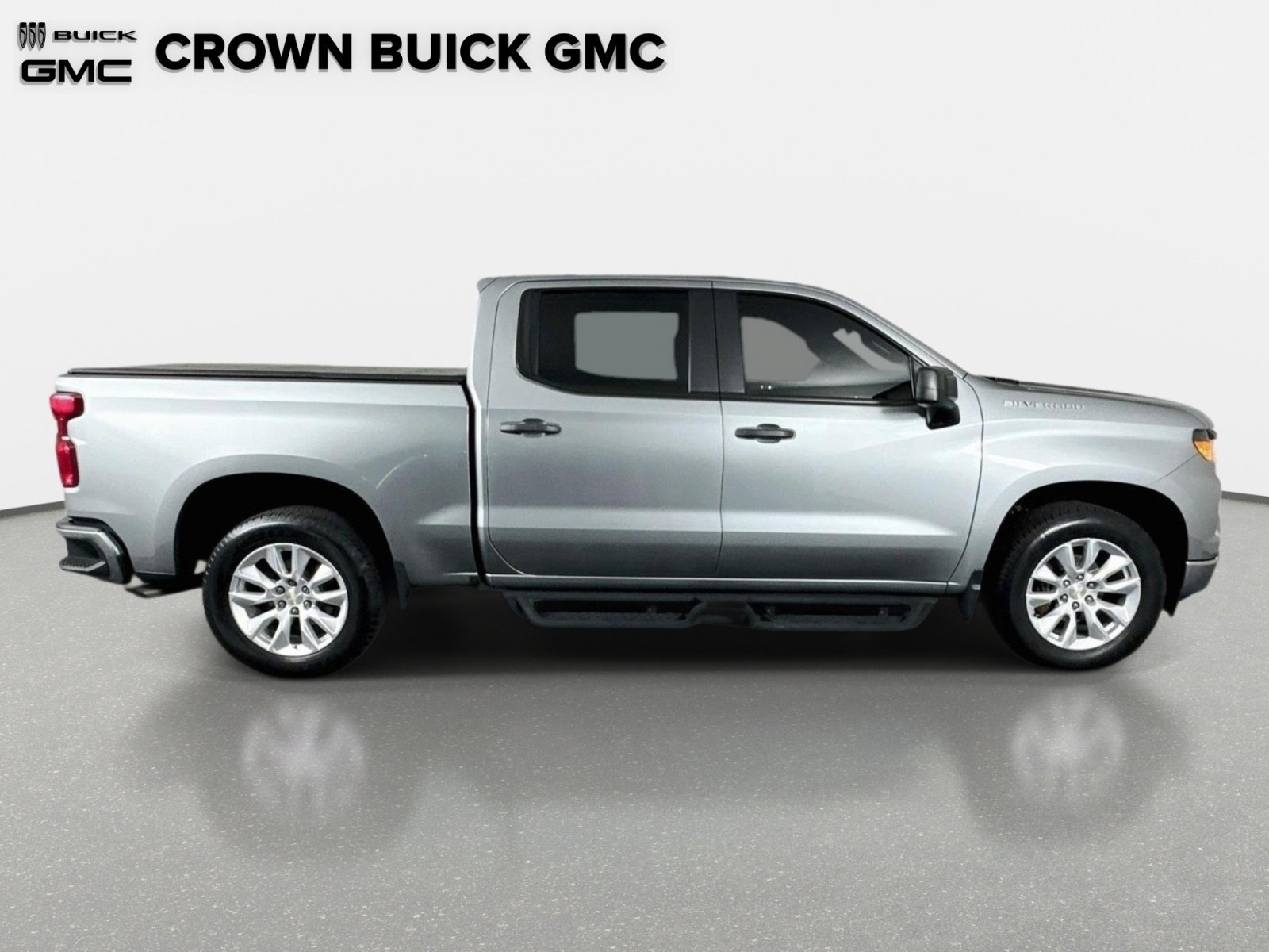 Certified 2024 Chevrolet Silverado 1500 Custom RWD image 4