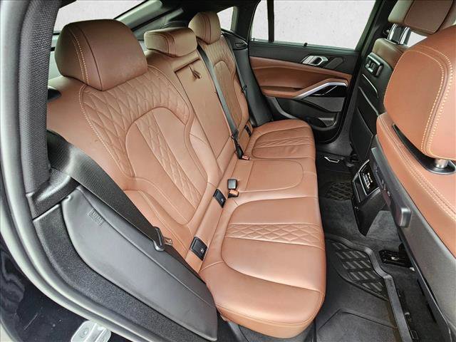 Used 2022 BMW X6 M50i w/ Executive Package image 20