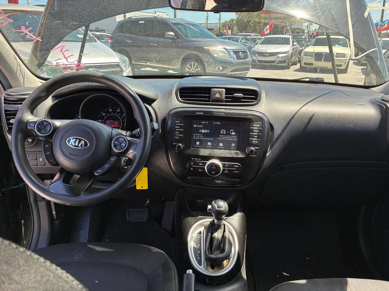 Used 2018 Kia Soul + FWD image 3