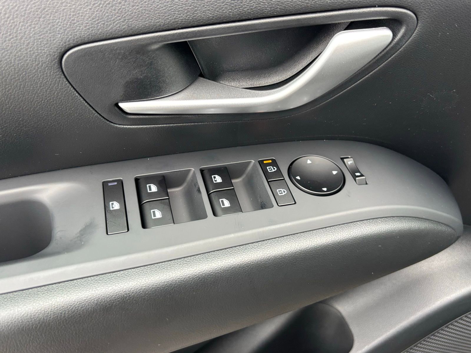 New 2026 Hyundai Santa Cruz SE FWD image 11