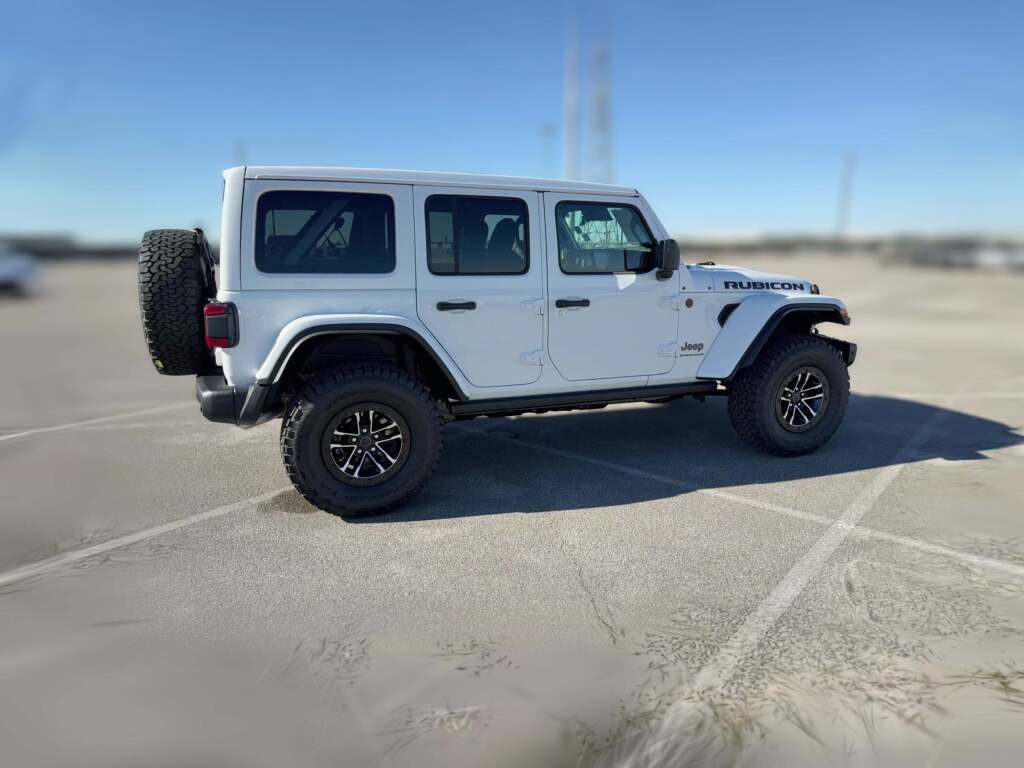 New 2025 Jeep Wrangler Unlimited Rubicon image 13