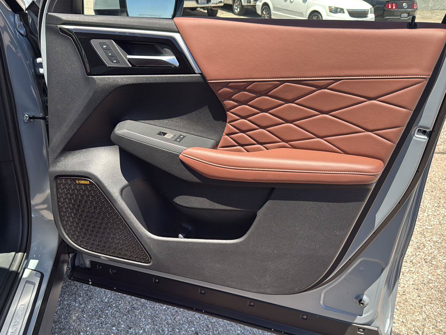 New 2026 Mitsubishi Outlander SEL AWD/4WD image 33