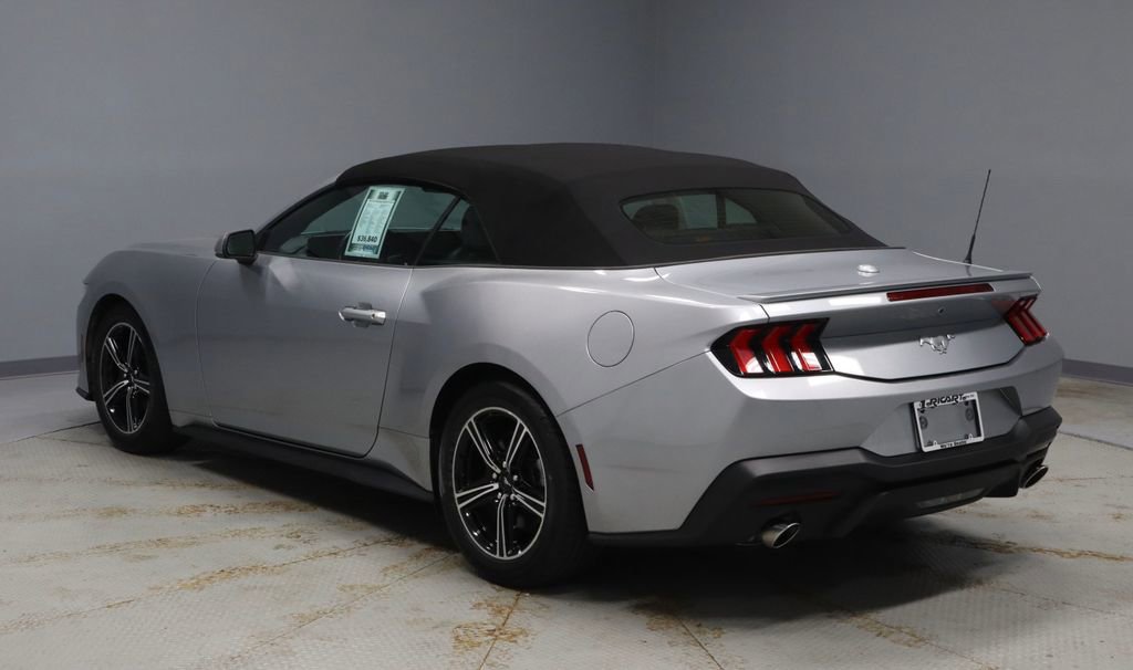 Certified 2025 Ford Mustang Premium RWD image 9