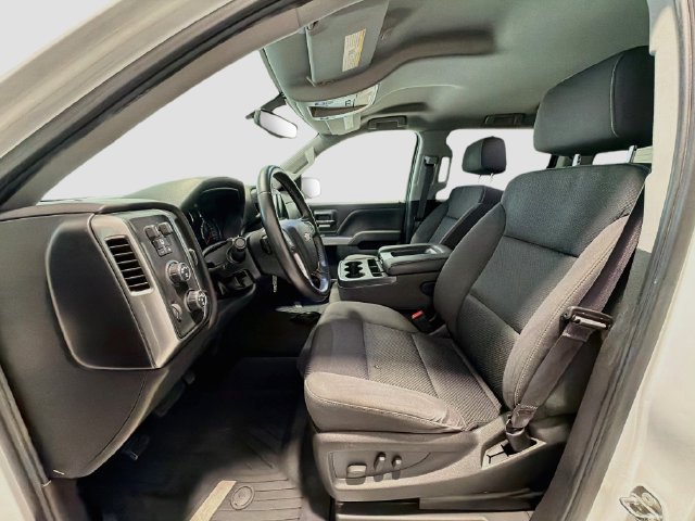 Used 2017 Chevrolet Silverado 1500 LT w/ All Star Edition AWD/4WD image 14