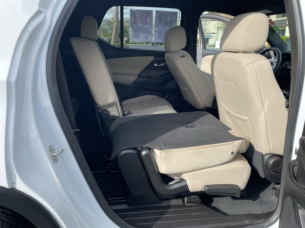 Used 2023 Chevrolet Traverse LS w/ Safety Package image 39