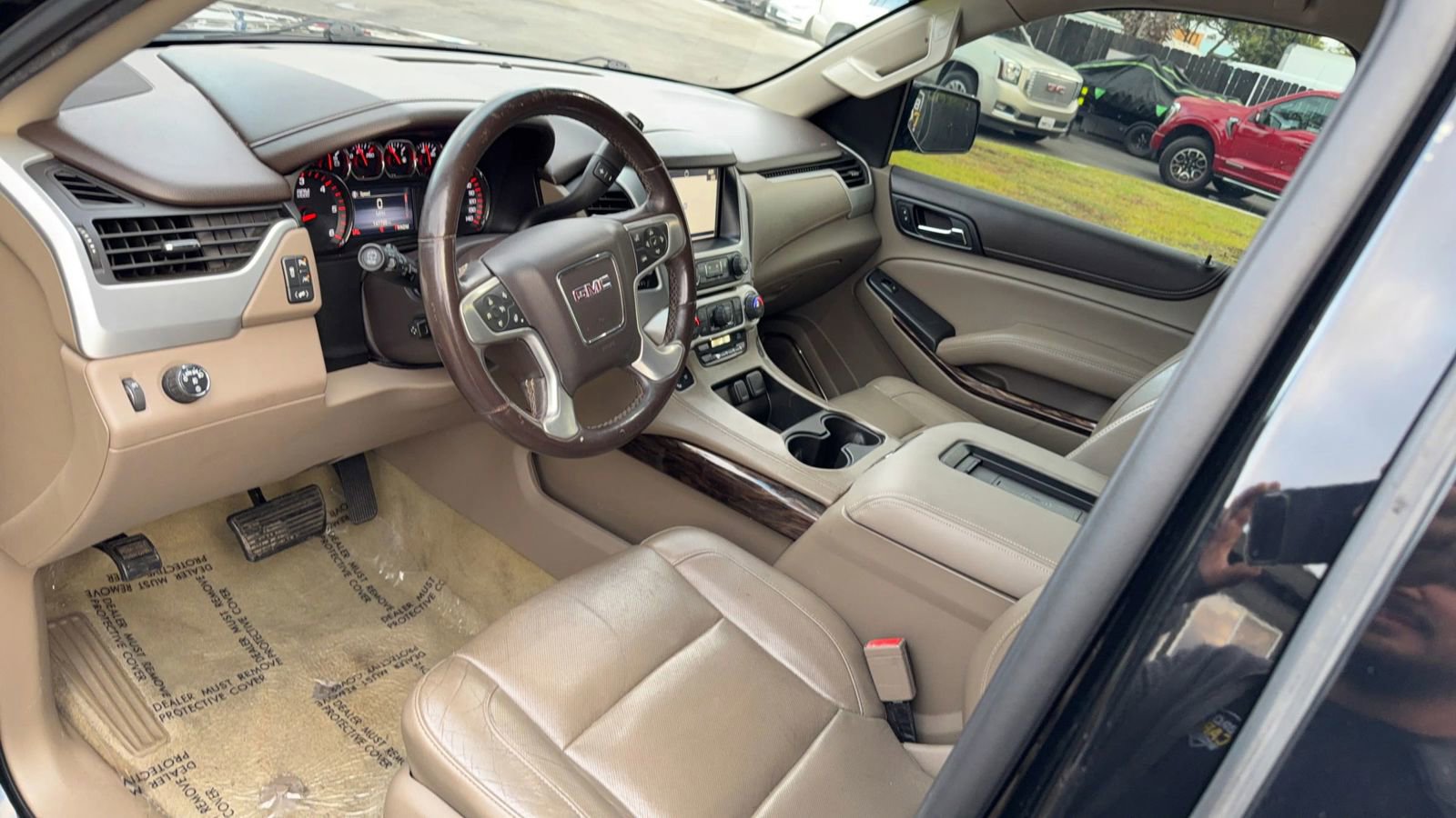 Used 2016 GMC Yukon XL SLT image 15