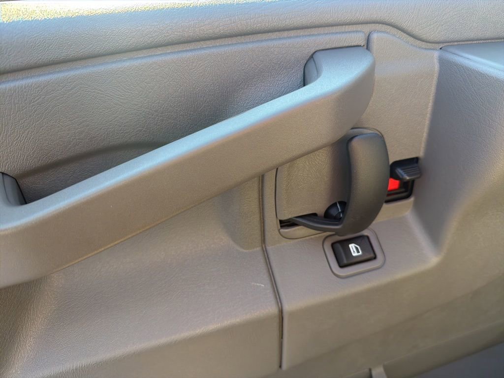 New 2025 Chevrolet Express 2500 Work Van w/ Driver Convenience Package image 16