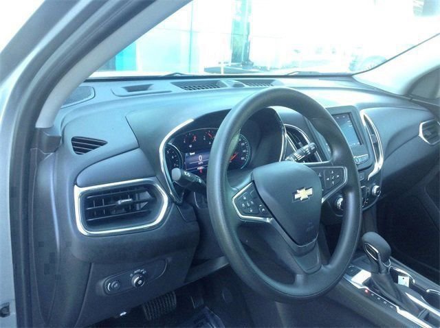 Used 2023 Chevrolet Equinox LT w/ LPO, Floor Liner Package image 10