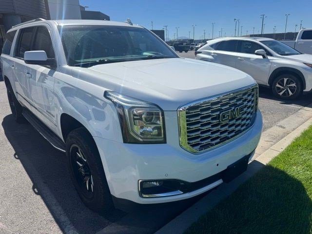 Used 2019 GMC Yukon XL Denali AWD/4WD image 2