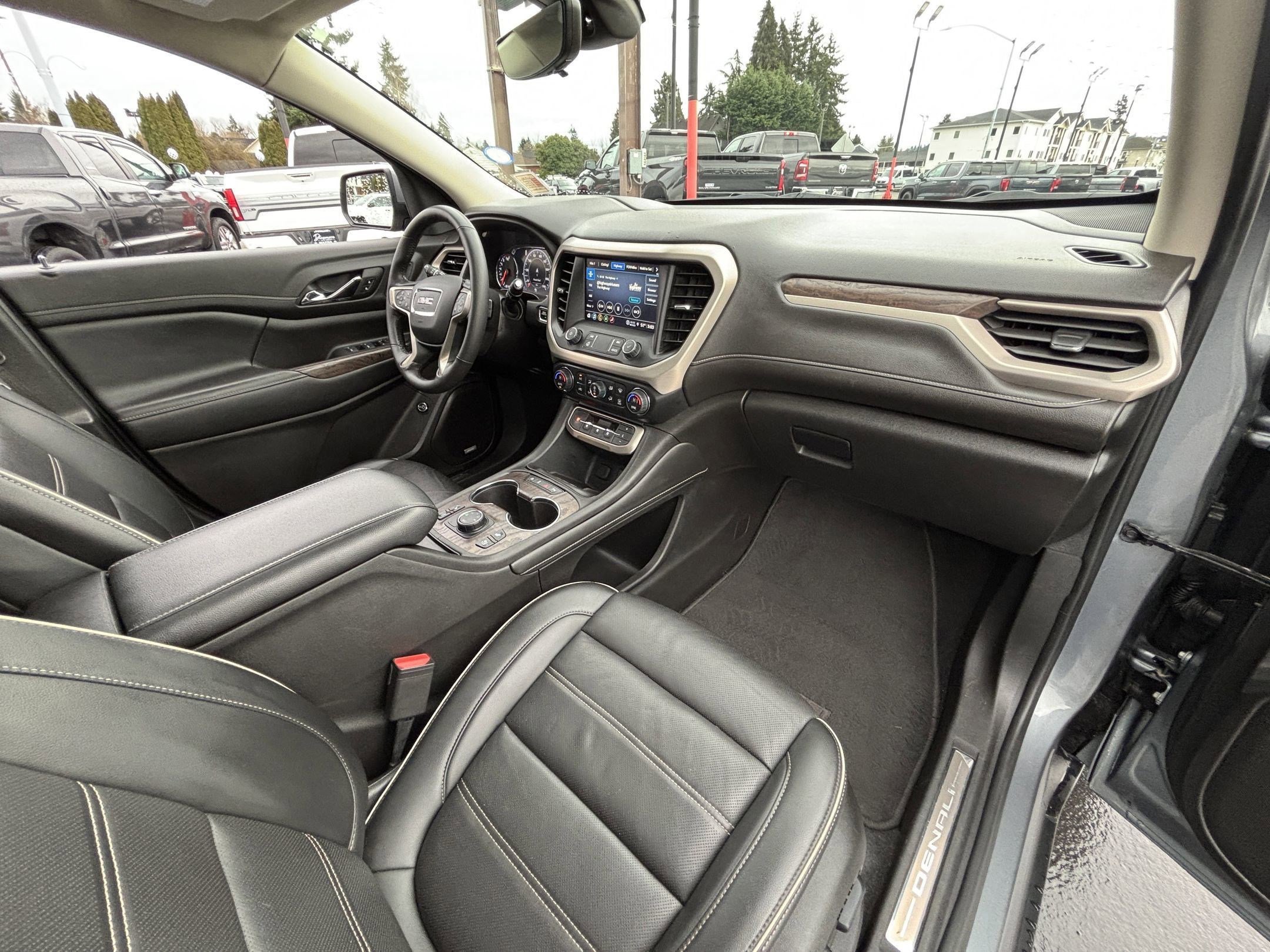 Used 2022 GMC Acadia Denali image 10