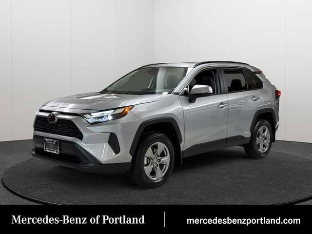 Used 2025 Toyota RAV4 XLE w/ Convenience Package