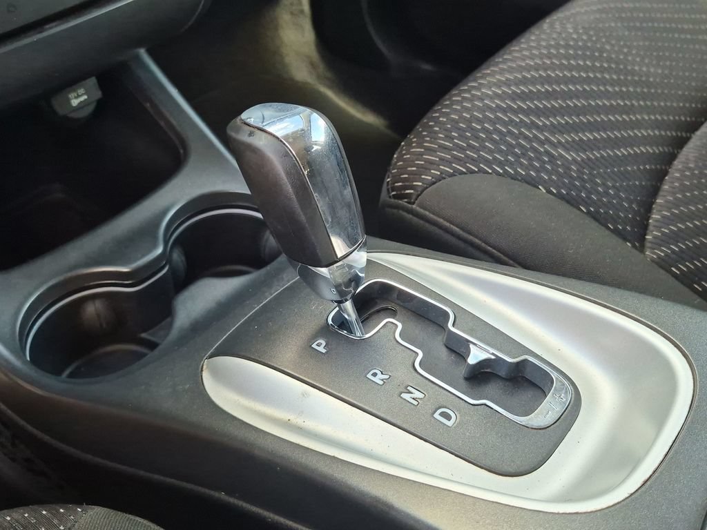 Used 2019 Dodge Journey SE w/ Connectivity Group FWD image 23